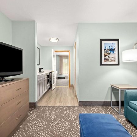 Hotel La Quinta By Wyndham Newport Zewnętrze zdjęcie