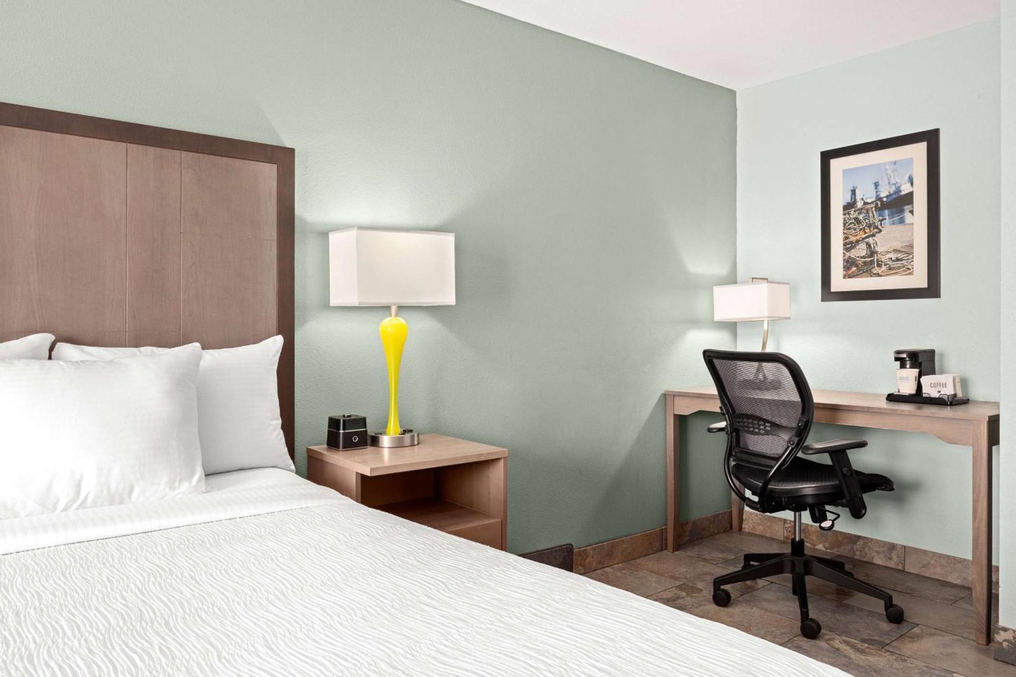 Hotel La Quinta By Wyndham Newport Zewnętrze zdjęcie